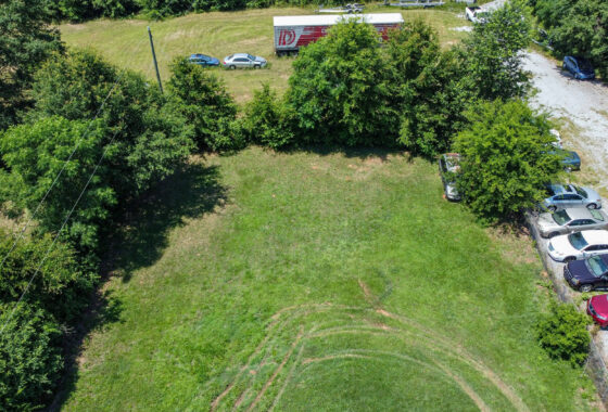 Flex Space- 3,600 SQ FT- HWY 76- Pendleton photo 11