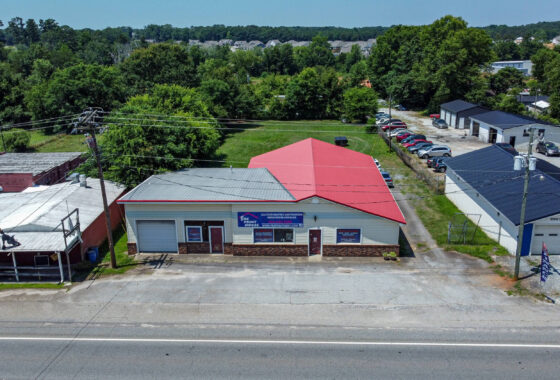 Flex Space- 3,600 SQ FT- HWY 76- Pendleton photo 2
