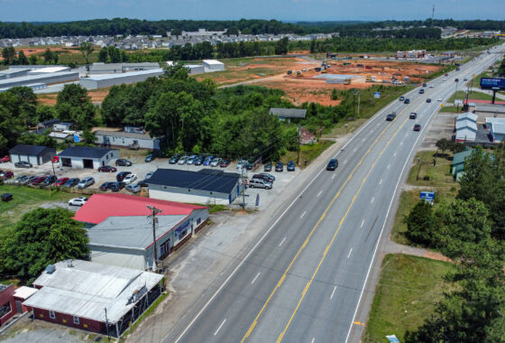 Flex Space- 3,600 SQ FT- HWY 76- Pendleton photo 4