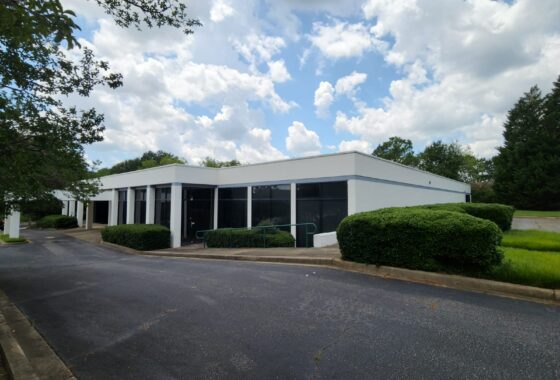 12K SQ FT Bdg Near SMC in Spartanburg, 55 Parking Spaces photo 3