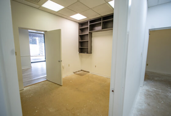 12K SQ FT Bdg Near SMC in Spartanburg, 55 Parking Spaces photo 33