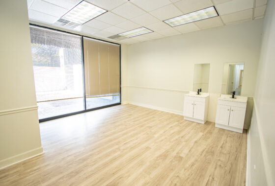 12K SQ FT Bdg Near SMC in Spartanburg, 55 Parking Spaces photo 34