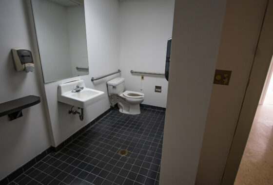 12K SQ FT Bdg Near SMC in Spartanburg, 55 Parking Spaces photo 37