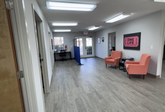 3 Office Suite- Seneca- Off HWY 123 photo 12