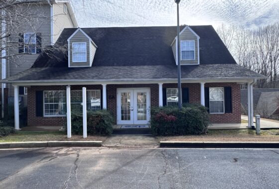 3 Office Suite- Seneca- Off HWY 123 photo 2