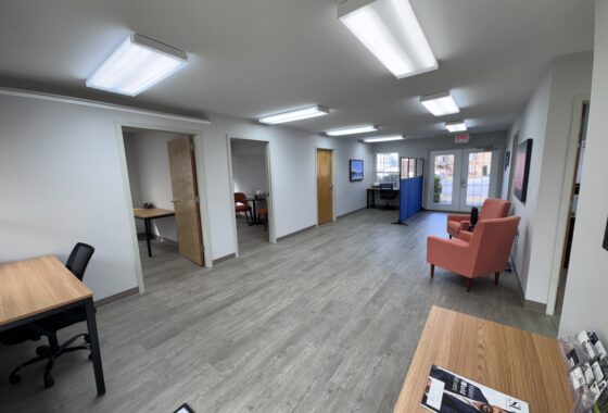 3 Office Suite- Seneca- Off HWY 123 photo 3