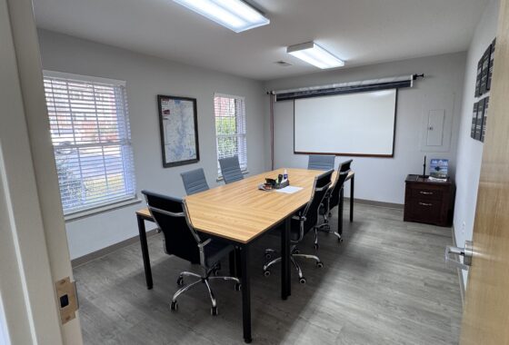 3 Office Suite- Seneca- Off HWY 123 photo 5