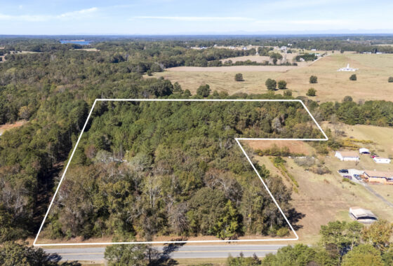8 Acres Land- HWY 29- Near Lake Hartwell- No Zoning photo 2