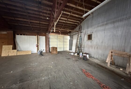 1770 SQ FT Warehouse Space Near Downtown Seneca photo 6