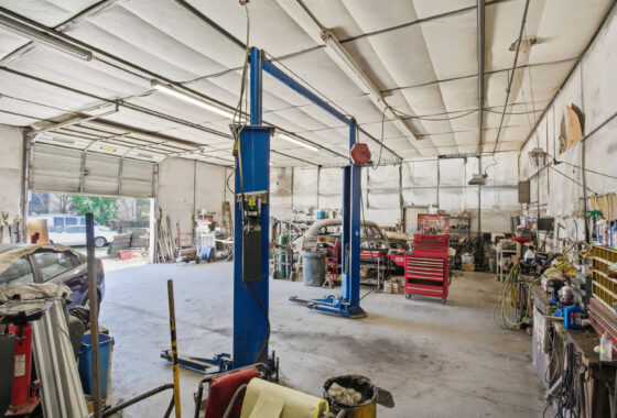 2,400 SQ FT Bldg- Central, Near Clemson photo 7