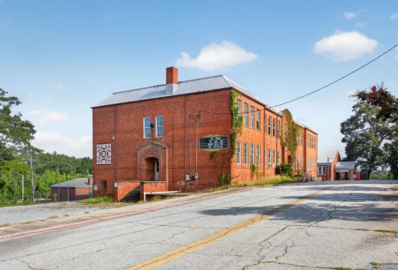 201 N COLLEGE ST WALHALLA SC 29691 photo 7